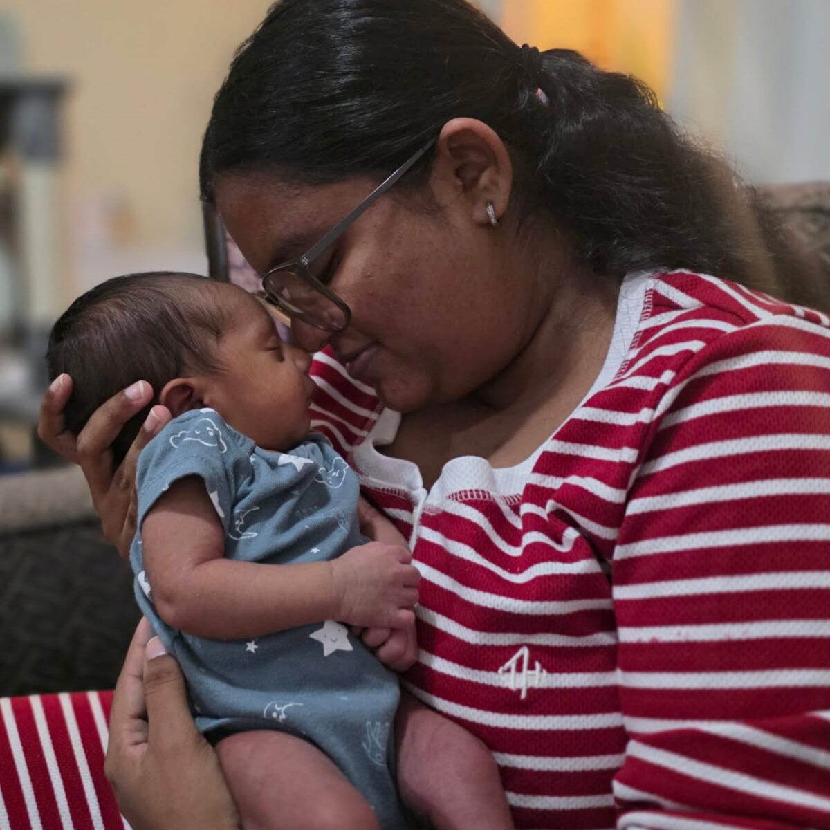 mom struggling with mental health with newborn baby